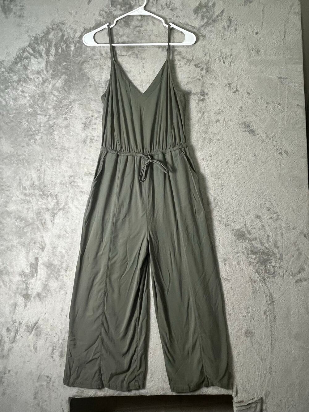 Lululemon Day to Night Jumpsuit Gray Sage Wide Leg Drawstring Waist Size 6